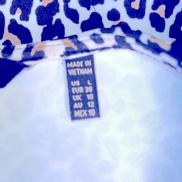 Kardashian kollection leopard dress - Picture 5 of 5